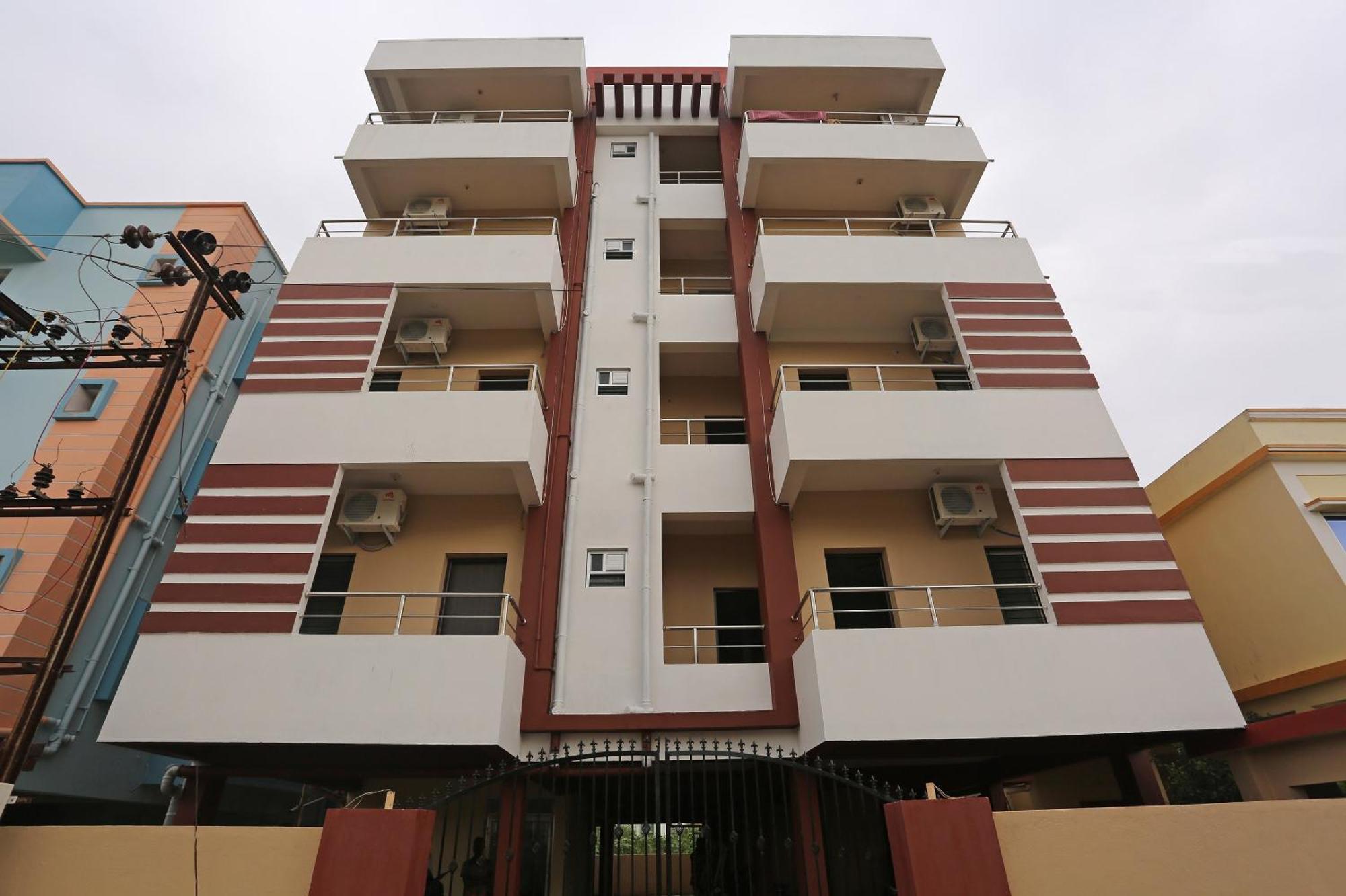 Oyo 17276 The Maple Tree Hotels Bhubaneswar Esterno foto