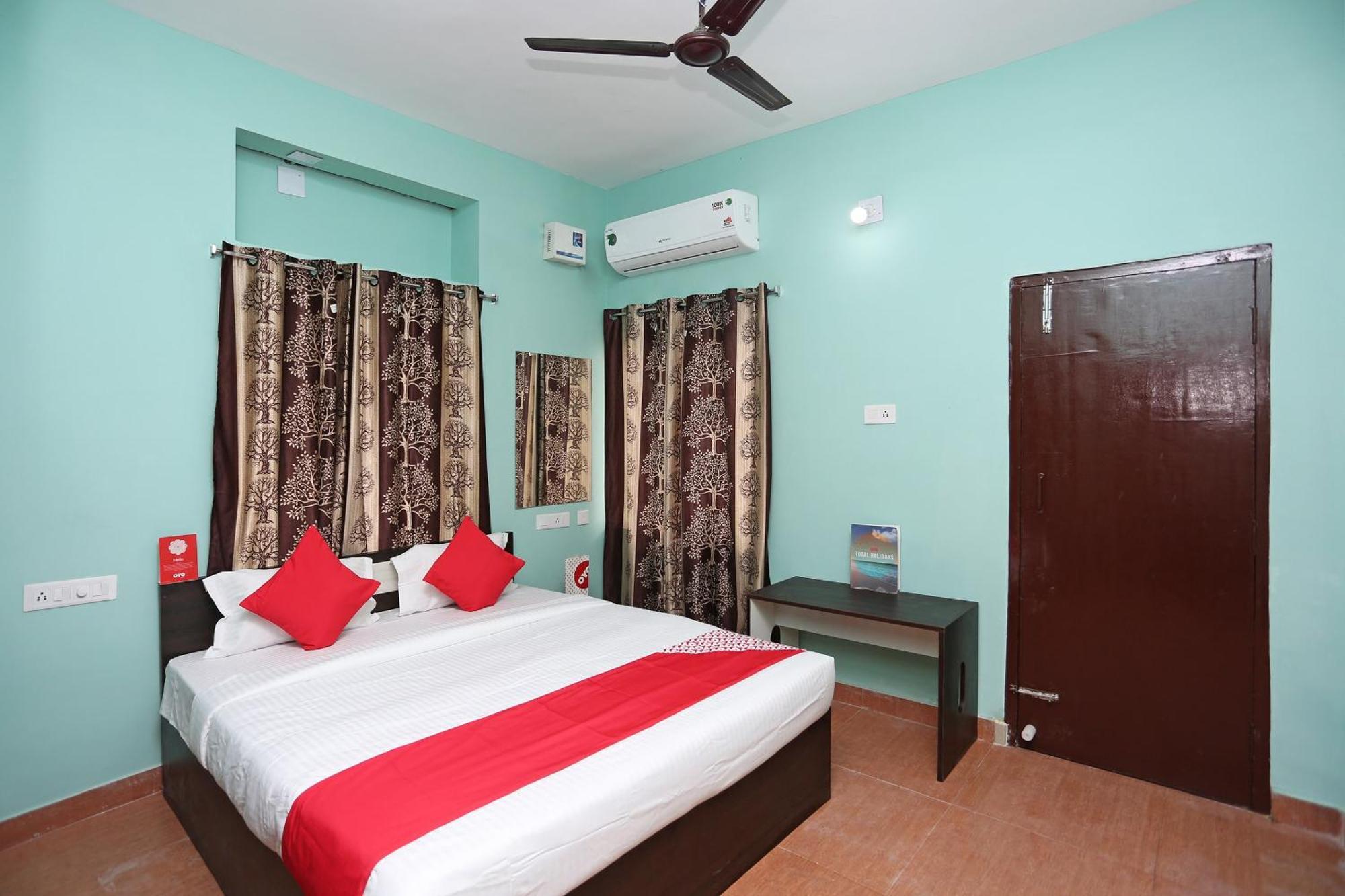 Oyo 17276 The Maple Tree Hotels Bhubaneswar Esterno foto