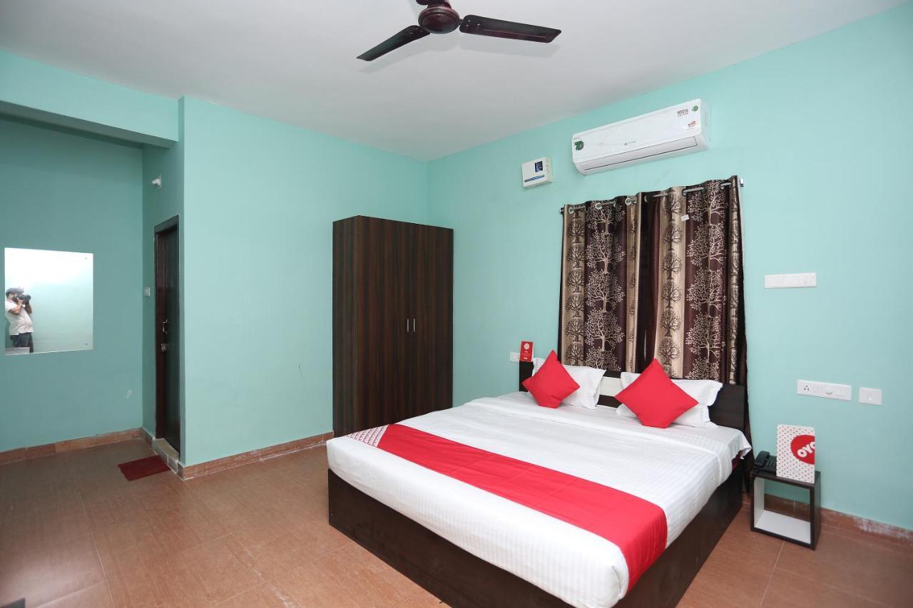 Oyo 17276 The Maple Tree Hotels Bhubaneswar Esterno foto