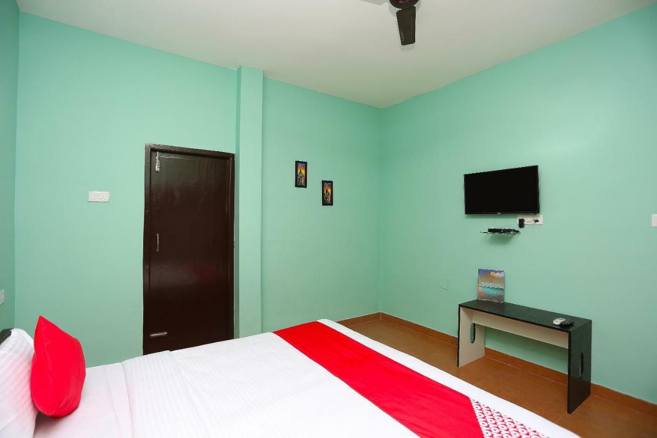 Oyo 17276 The Maple Tree Hotels Bhubaneswar Esterno foto